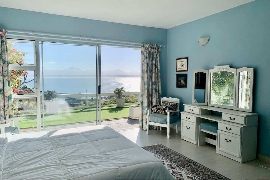 To Let 2 Bedroom Property for Rent in Mossel Bay Central Western Cape